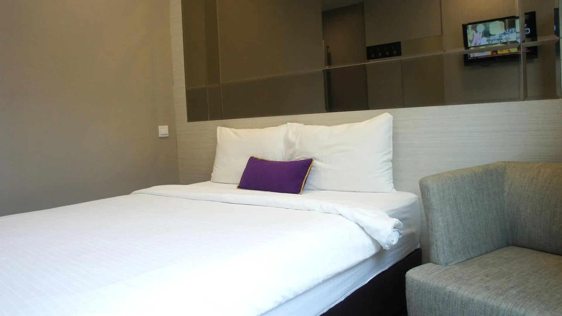 V Hotel Bencoolen Singapore