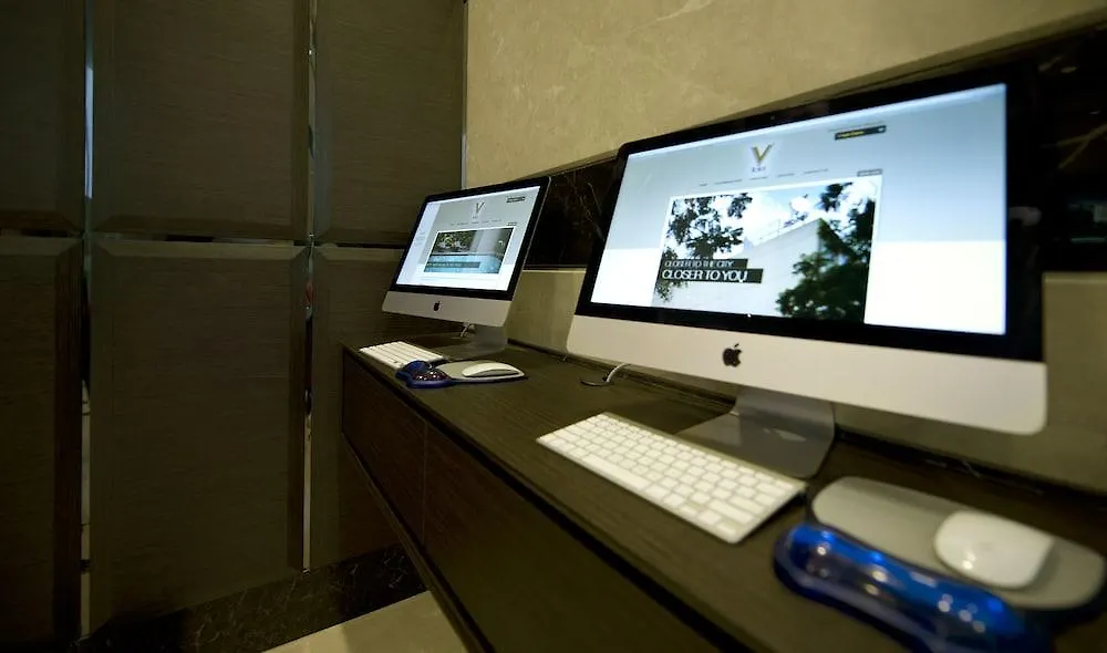 V Hotel Bencoolen Singapore