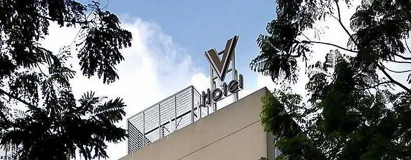 V Hotel Bencoolen Singapore 4*,  Singapore