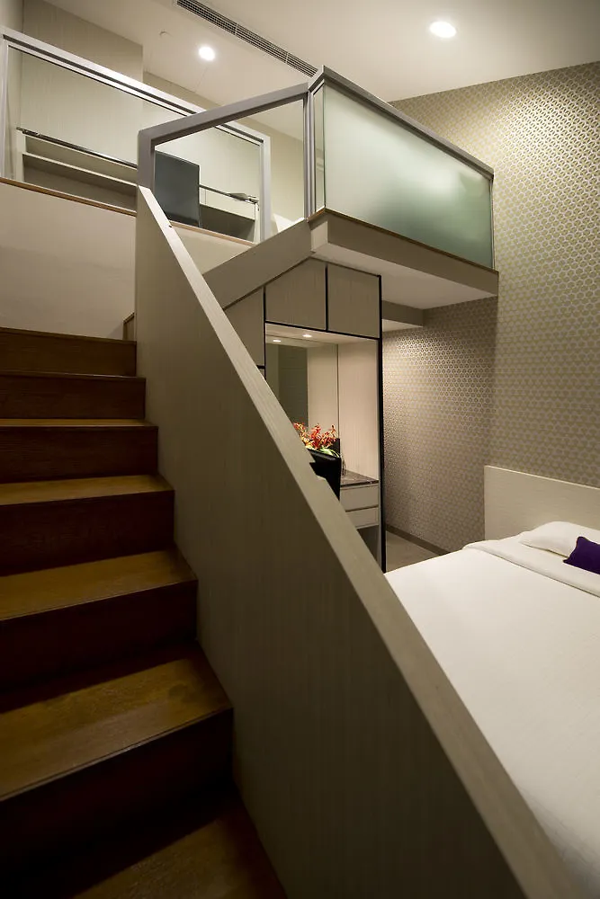 V Hotel Bencoolen Singapore