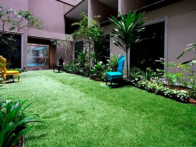 V Hotel Bencoolen Singapore