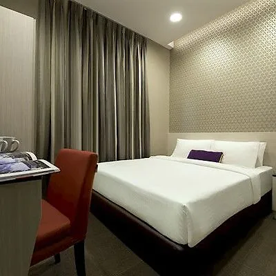 V Hotel Bencoolen Singapur 4*,